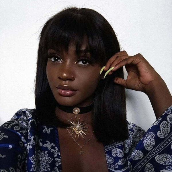 (Super Deal)Easy Wear &Go 3x2 Closure Wigs Straight Bob With Bangs Undetectable Transparent Lace Wig